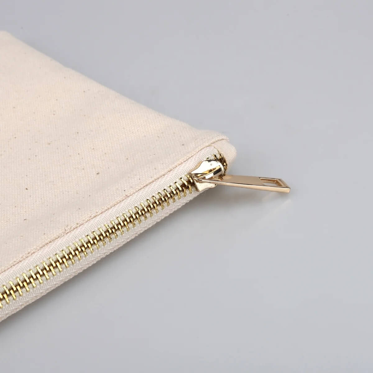 Custom Gift Pouch Wholesale Price Customized Cosmetic Make Up Bag Canvas Makeup Bag With Logo