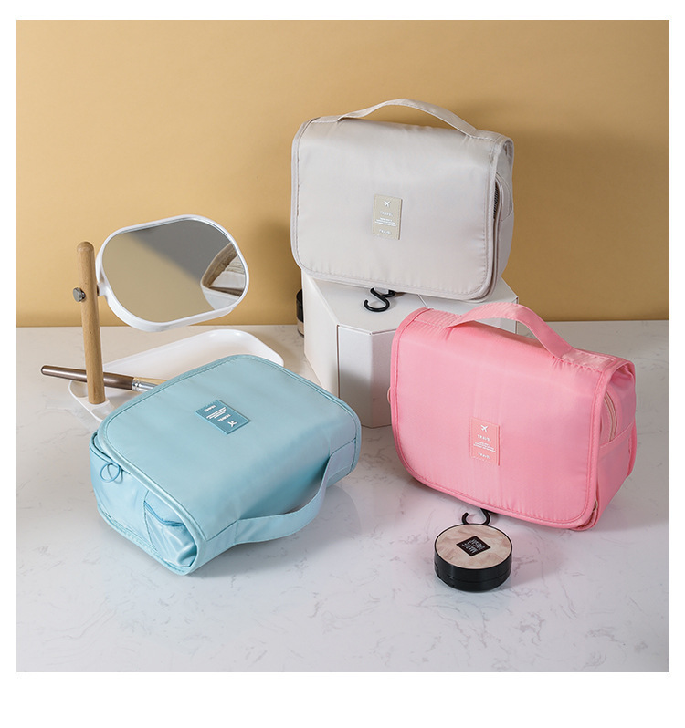 Elevate Your Travel Experience with the Toiletry Hook Bag  QD-SN250006